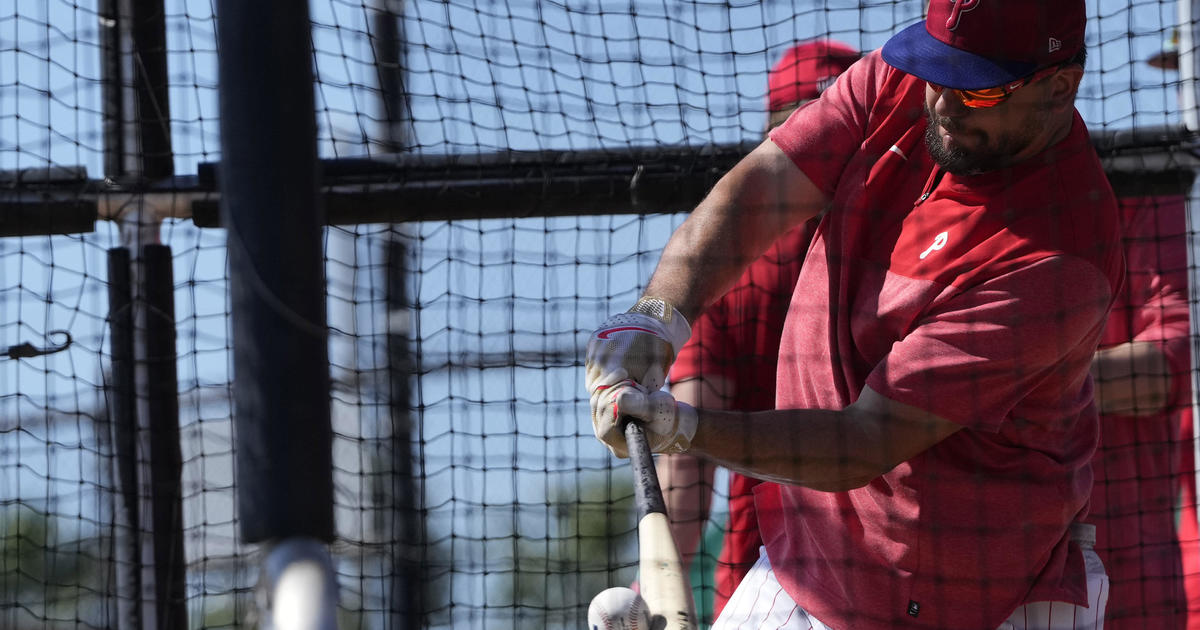 Phillies start their spring training workout in Clearwater