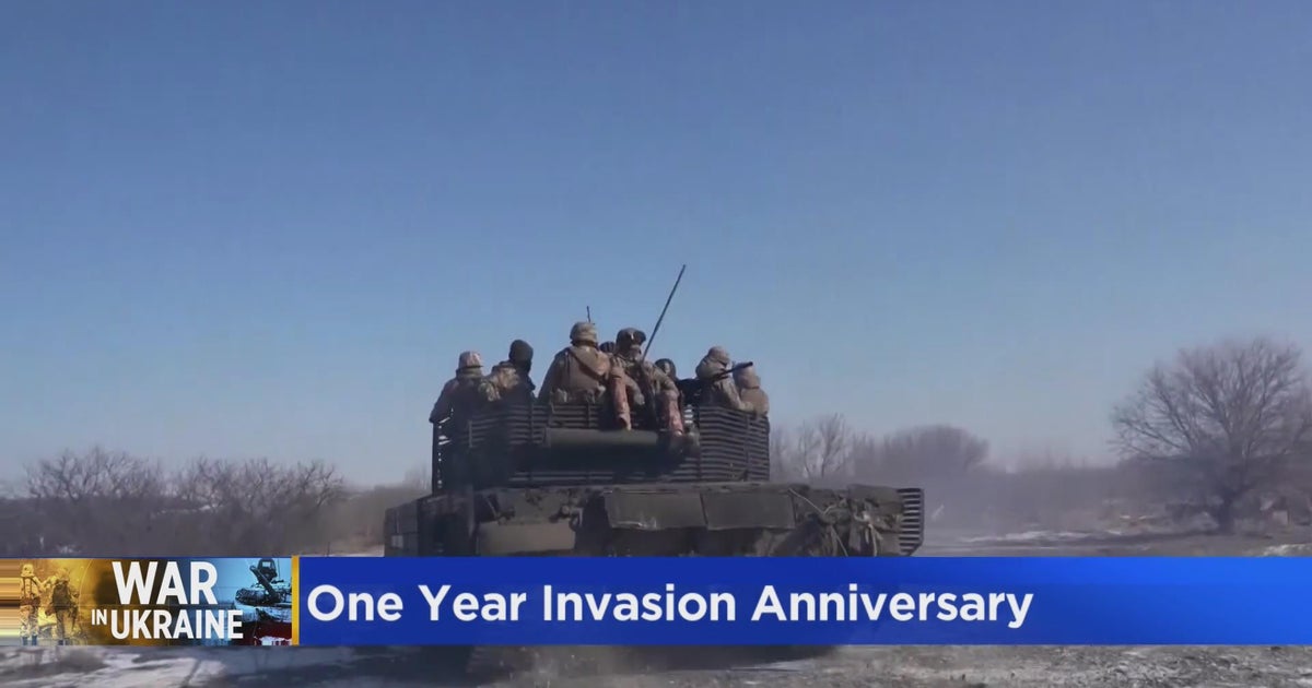 Friday marks one year since Russia's invasion of Ukraine - CBS Chicago