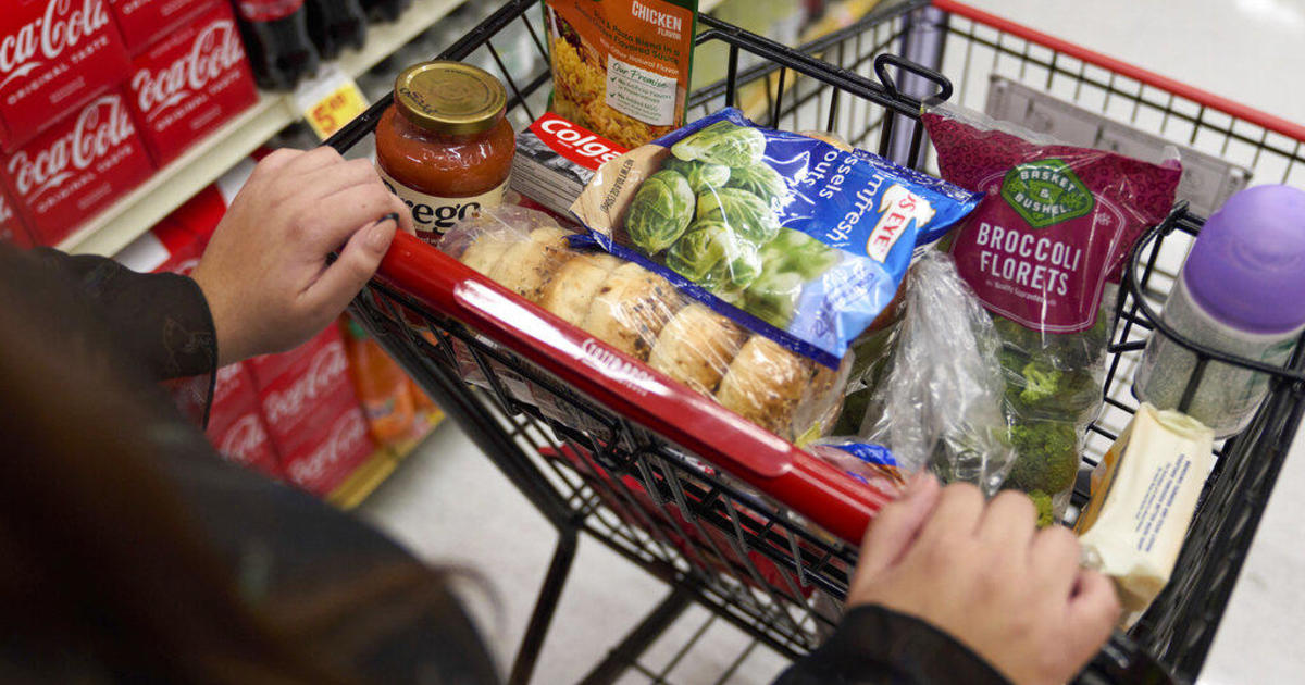 Many Americans face “hunger crisis” as food insecurity rises