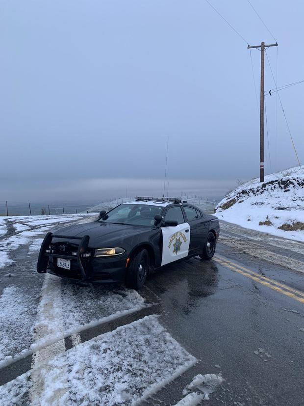 Snow closes Patterson Pass Road in Livermore 