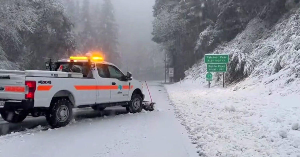 Snow keeps Highway 17 in Santa Cruz Mountains closed for hours