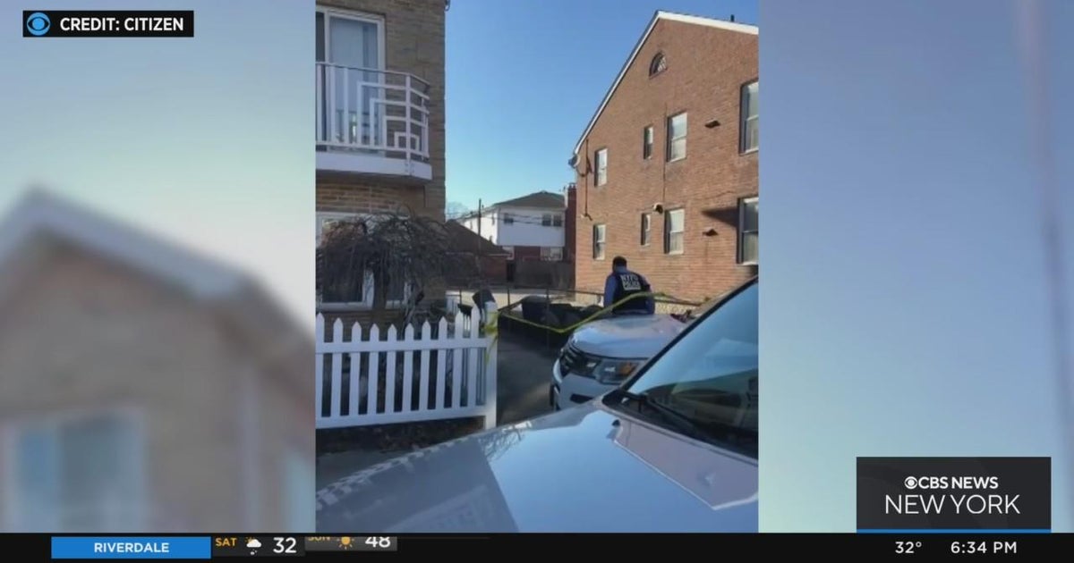 Queens man charged with killing mother inside their home - CBS New York