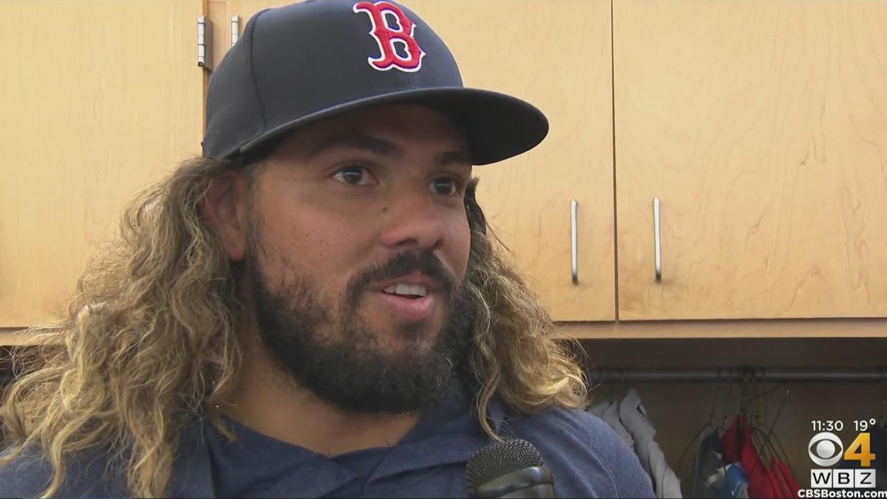 Red Sox's 'Aquaman' hasn't had haircut in 3 years, grew up rooting for  Boston 