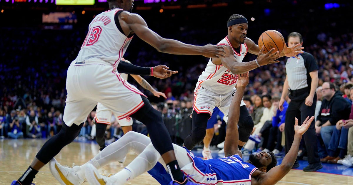 Butler’s acrobatic layup, 23 details direct Warmth past 76ers