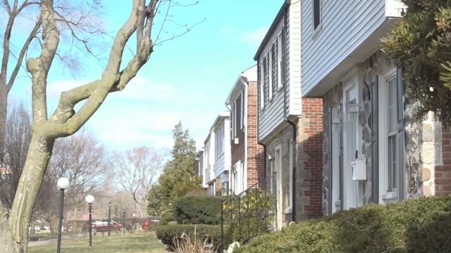 Rocket companies helps Detroit woman buy new home 