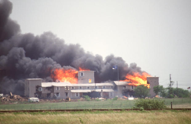 Fire at Branch Davidian Compound 
