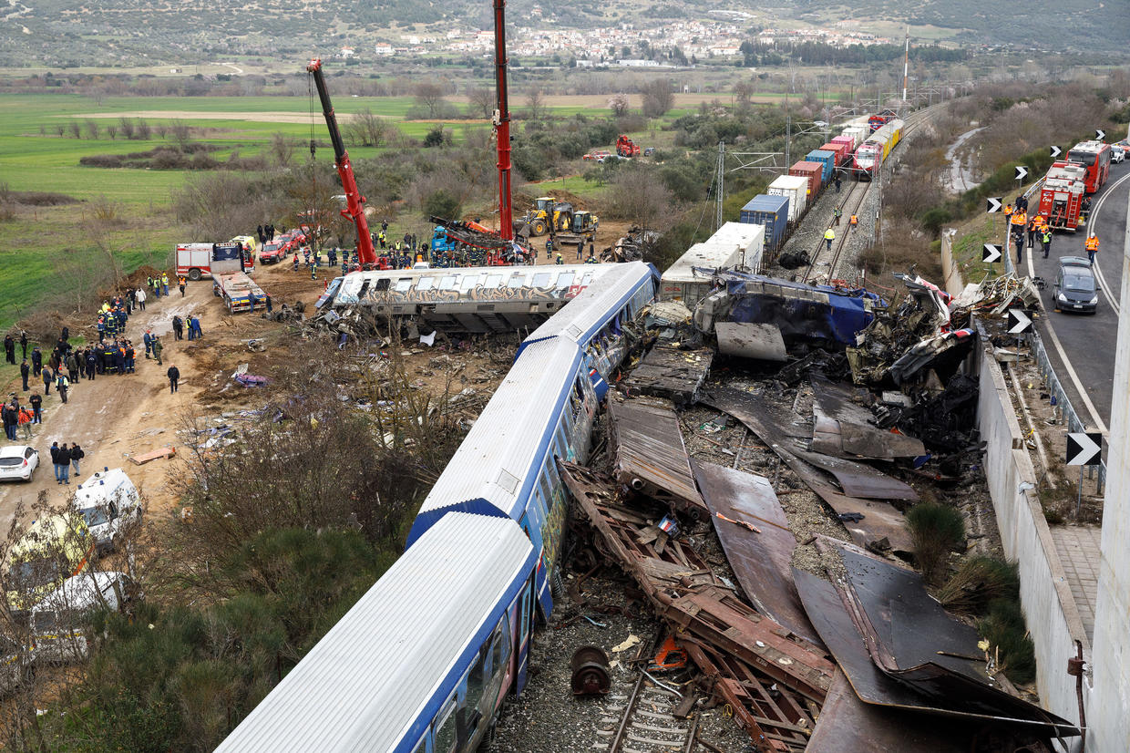 Train crash in Greece Dozens killed and injured, station master