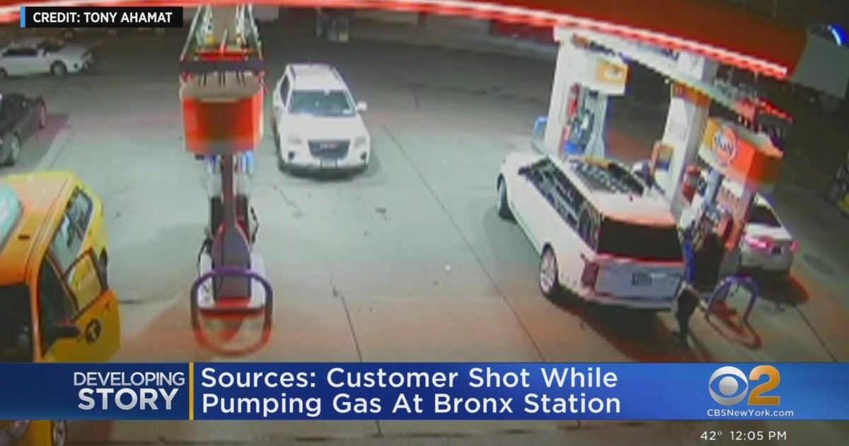Man shot during attempted robbery at Bronx gas station - CBS New York