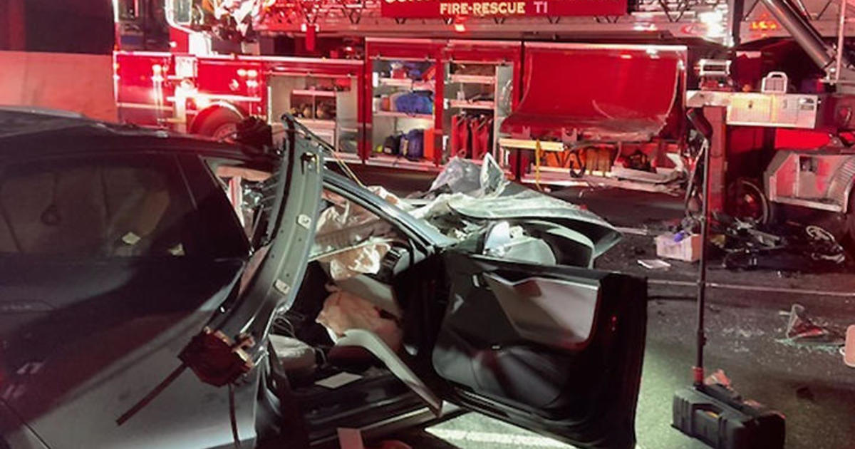 Why Tesla's Autopilot Can't See a Stopped Firetruck