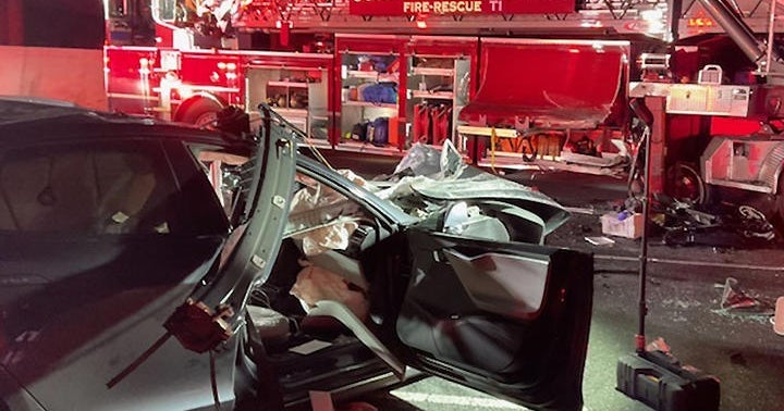 Update: Tesla in fatal East Bay crash with firetruck was using