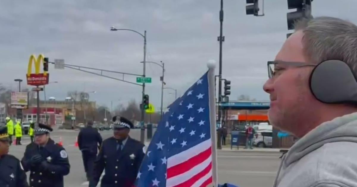 Hundreds line funeral procession for fallen Chicago police officer ...