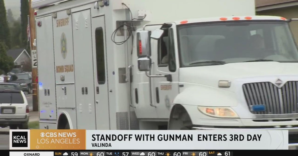 Standoff with barricaded suspect in Valinda enters 3rd day CBS Los Angeles