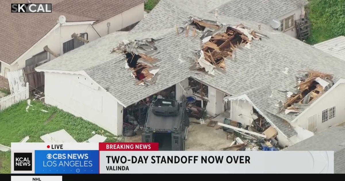 Dayslong standoff in Valinda ends as suspect dies by suicide CBS Los Angeles