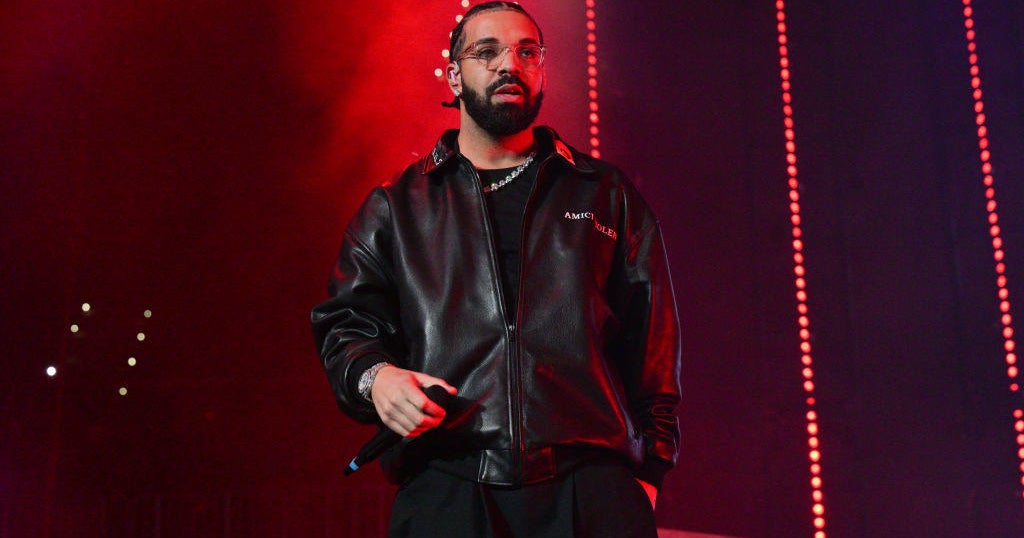 Drake announces stop in Detroit for It's All a Blur Tour - CBS Detroit