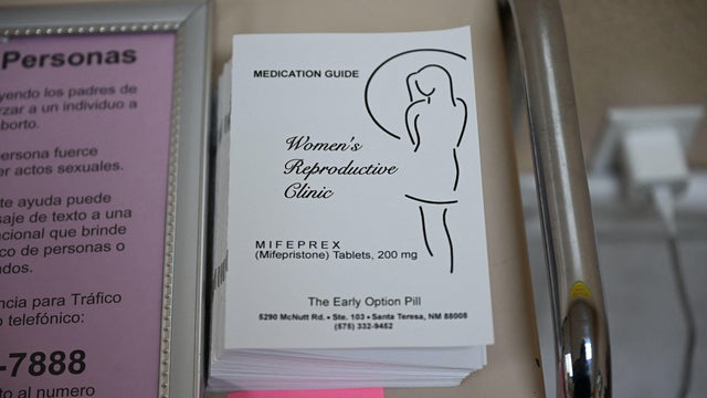 US-ABORTION-TEXAS-NEWMEXICO-CLINIC 