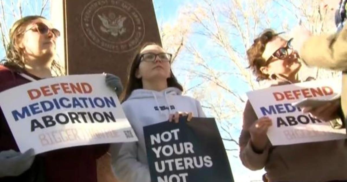 Texas judge hears arguments in abortion pill case