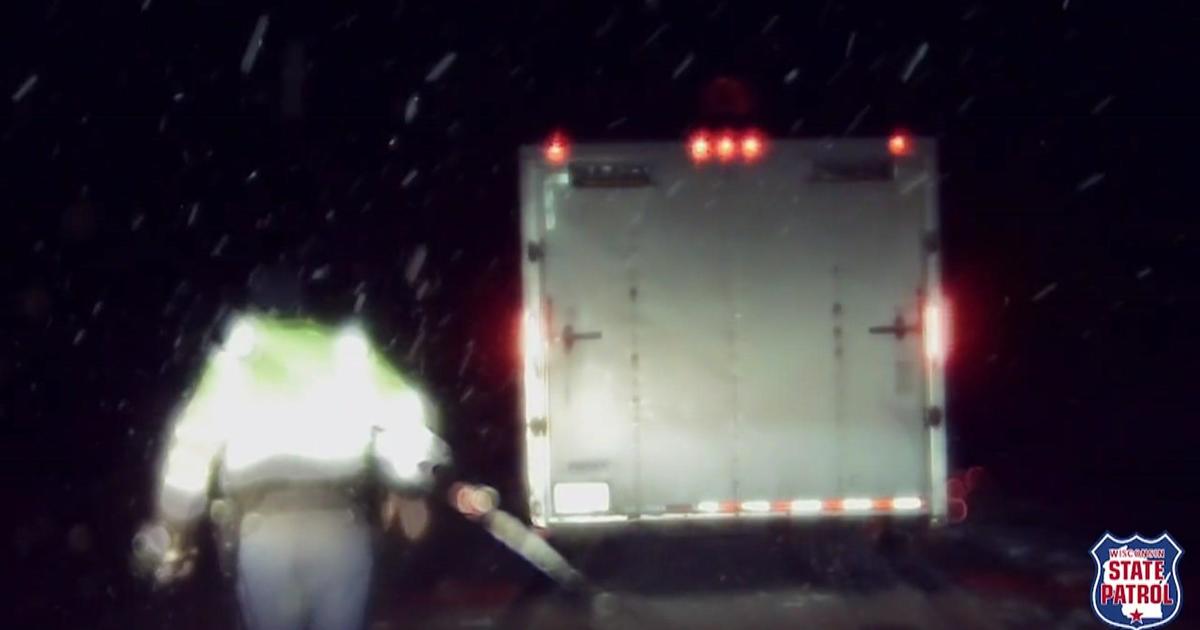 VIDEO: Wisconsin State Trooper struck by car on snowy I-94