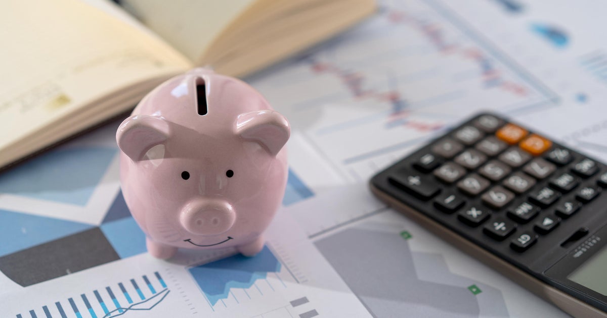 How much money should I put in a high yield savings account?