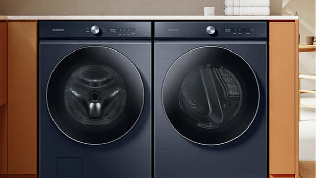 Mesin cuci dan pengering sedang didiskon besar-besaran selama obral musim semi Discover Samsung