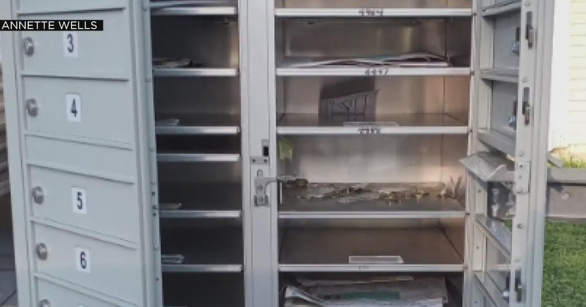 North Sacramento neighbors ask USPS to help stop string of mailbox break-ins