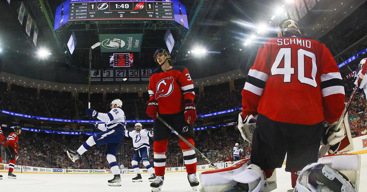 Stamkos, Killorn lead Bolts to shootout win over Devils