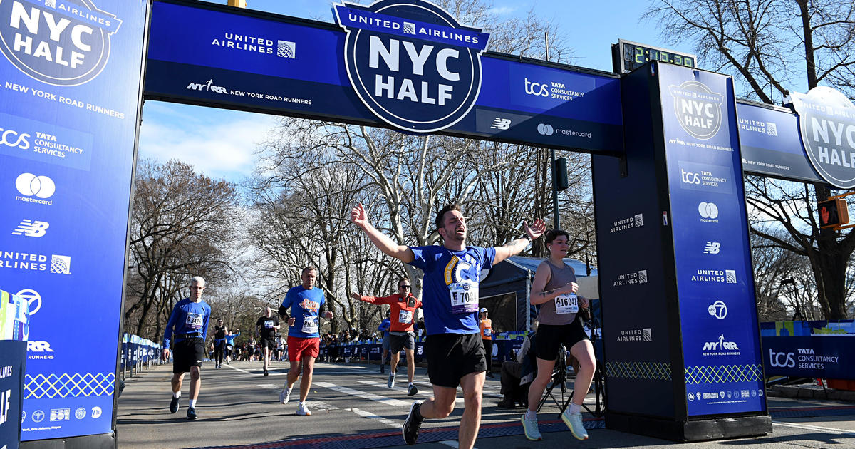 Street closures go into effect Sunday morning for the New York City Half Marathon
