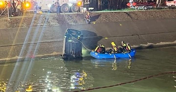 Teen dies, 3 survive after car plunges into canal in California Central ...