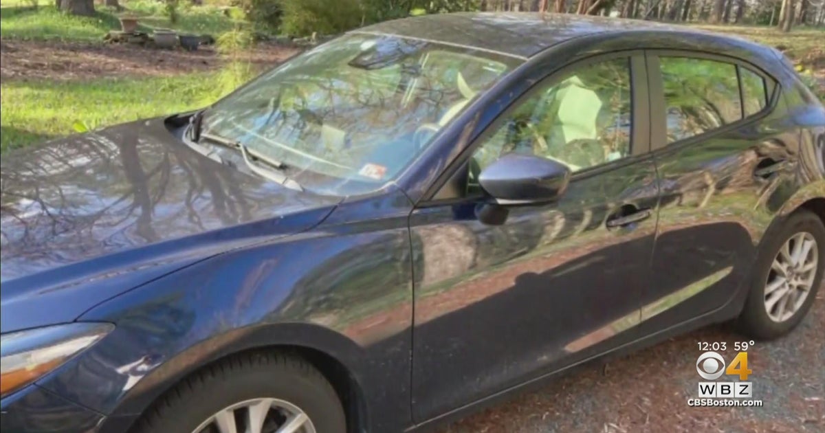 Virginia man says RMV is forcing him to register his car in