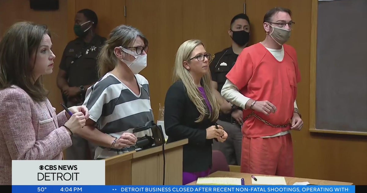 Oxford school shooter's parents can face manslaughter trial - CBS Detroit