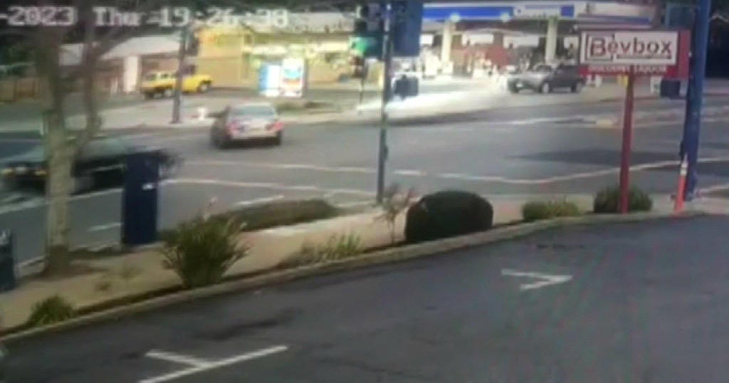 Deadly crash in Rodeo that killed mother caught on surveillance video