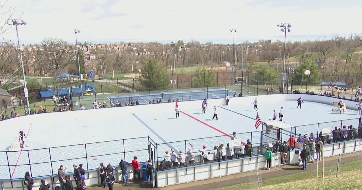 Brentwood High School hosts annual charity hockey tournament CBS