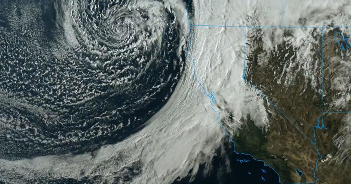 Fearsome Windstorm Rips Into San Francisco Bay Area; Window Cracks In ...