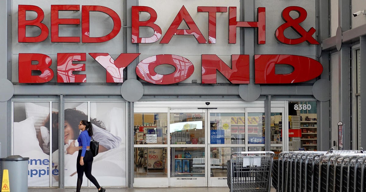 Bed Bath & Beyond says it will likely go bankrupt if stock offering