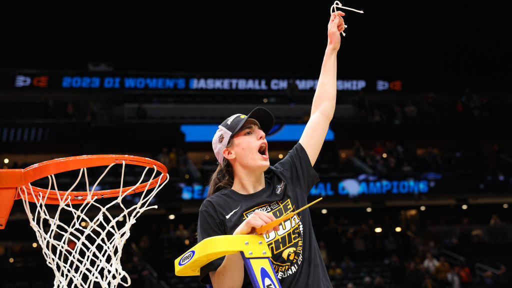 Iowas Caitlin Clark is AP womens Player of the Year after one of greatest individual seasons in NCAA history