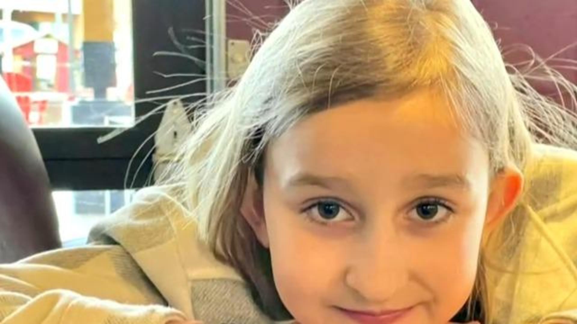 Funeral held for girl killed in Nashville school massacre - CBS News