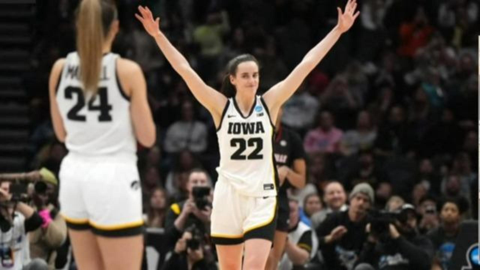 How Iowa's Caitlin Clark is preparing for what may be her final year