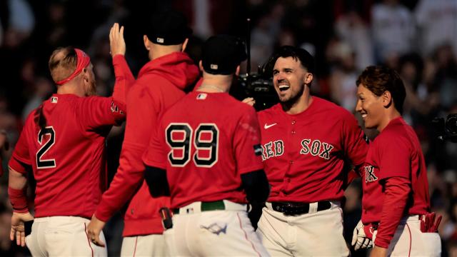 Red Sox Have Chance To Host Playoff Game On Marathon Monday - CBS
