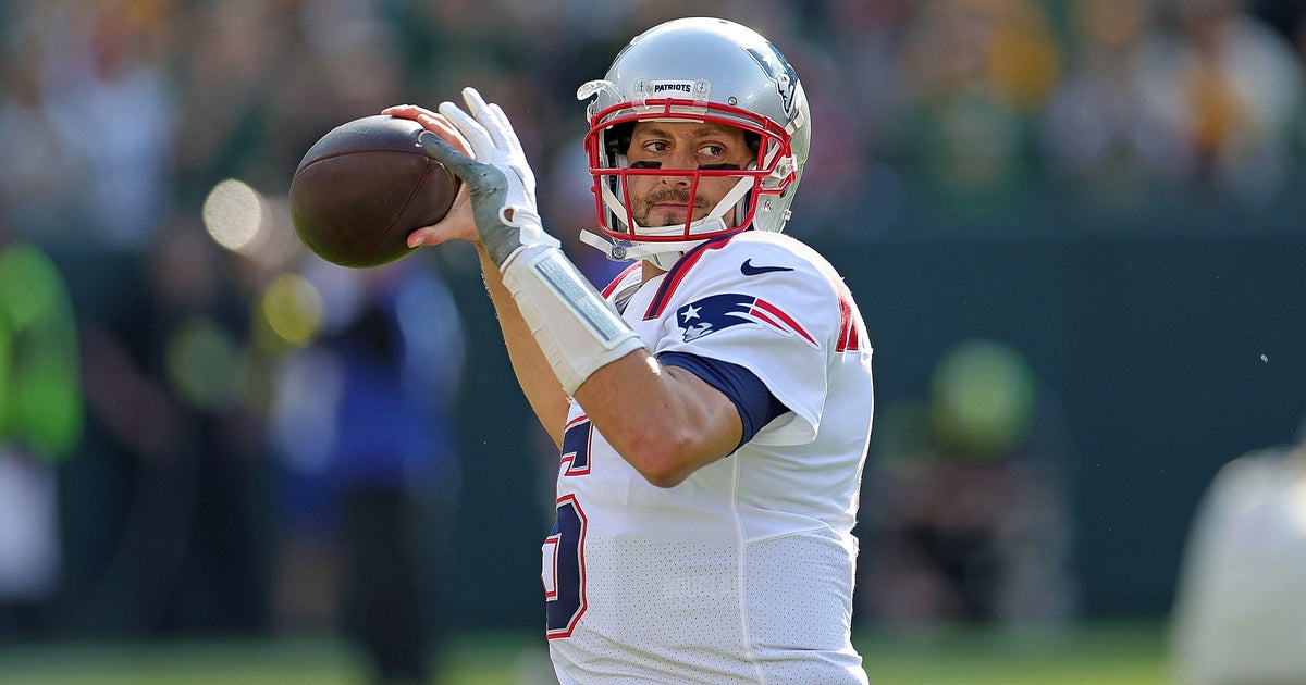 Brian Hoyer has a new home reportedly signing twoyear deal with Raiders Brian Hoyer has a new home reportedly signing twoyear deal with Raiders