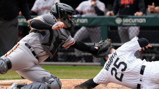 Giants lose to White Sox 