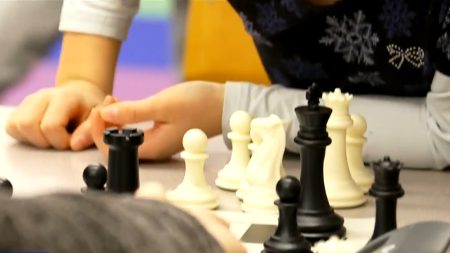 Real-life 'The Queen's Gambit': Maine custodian leads school chess teams to  US championships