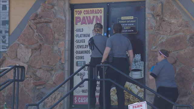 pawn-shop-shooting-rg-raw-frame-20285.png