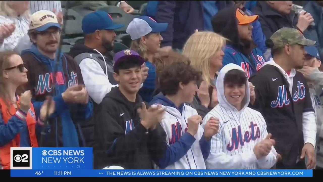 Mets fans thrilled with Citi Fields new scoreboard, energized after home opener
