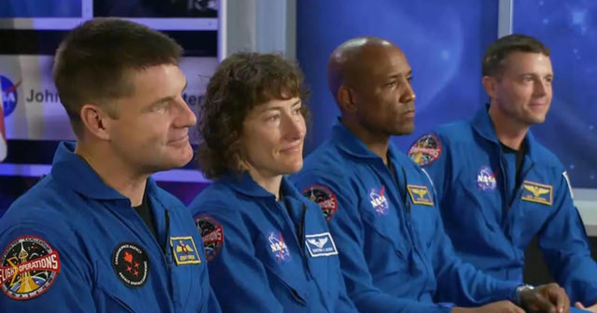 A look at the 4 astronauts selected for the Artemis II mission