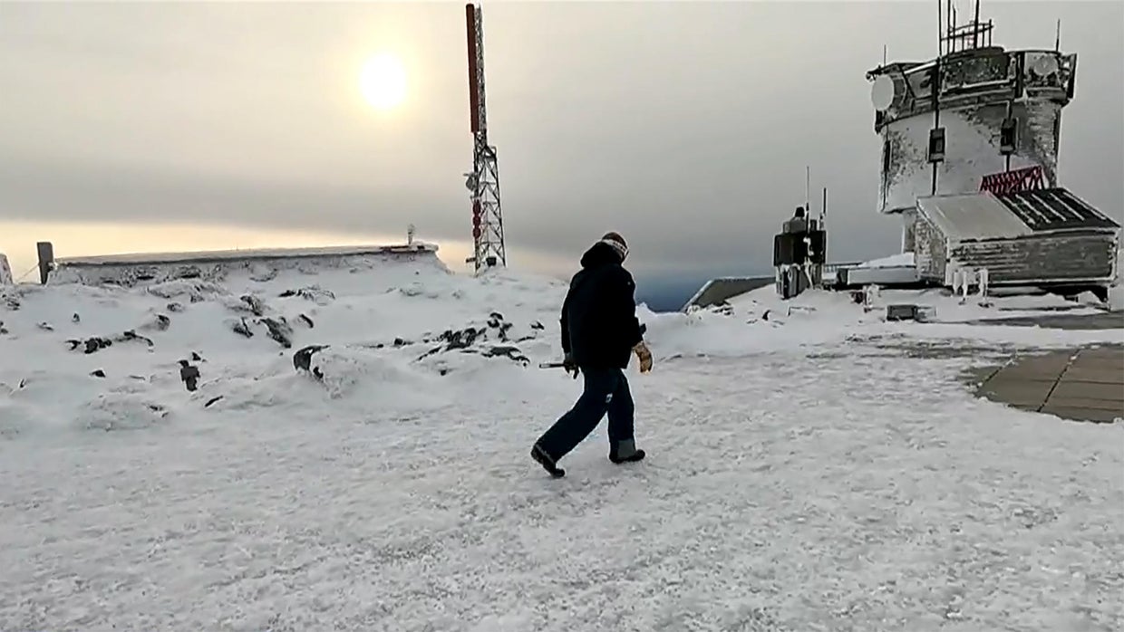 How researchers track weather on top of Mount Washington, home to the ...