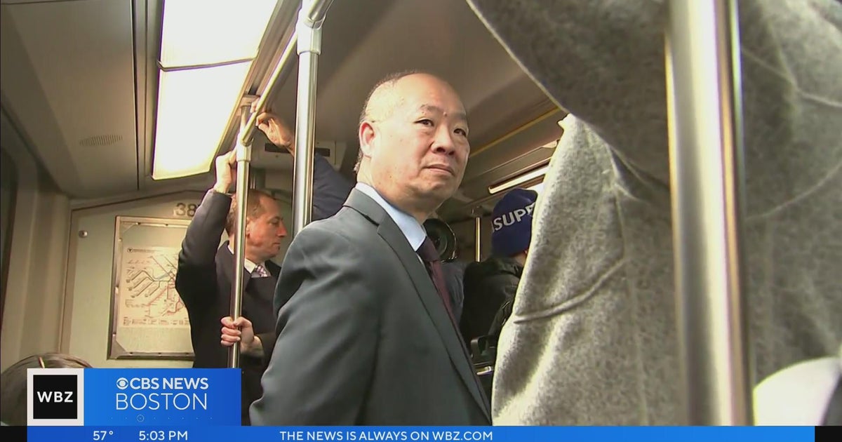 Riders want new MBTA GM to speed up service - CBS Boston