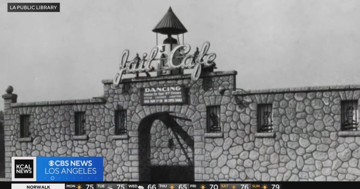 Themed dining makes a comeback in Los Angeles restaurants - CBS Los Angeles
