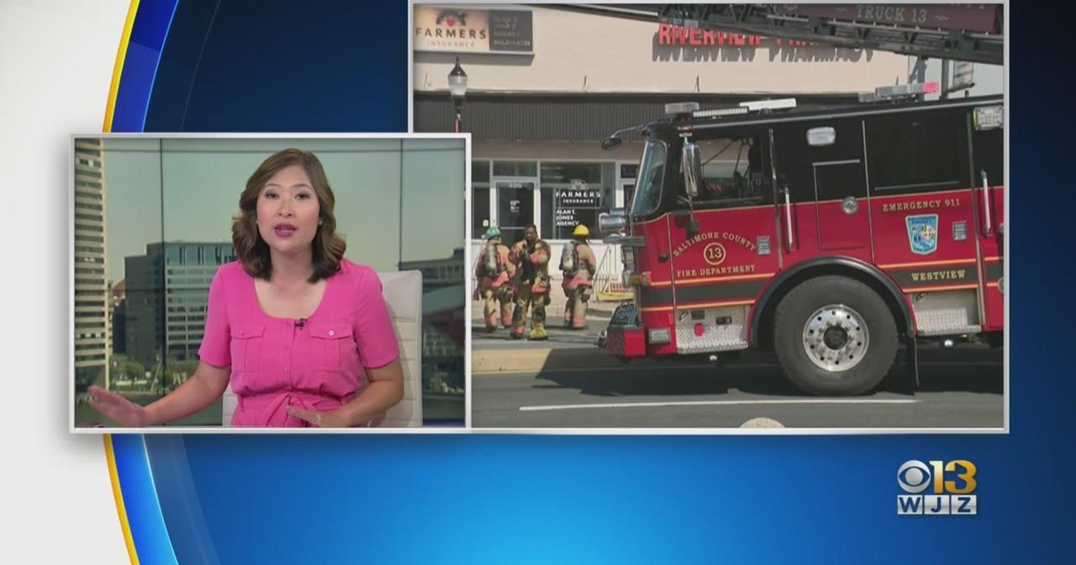 Two rescued from fire at Essex apartment - CBS Baltimore