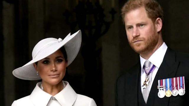 cbsn-fusion-prince-harry-to-attend-coronation-of-king-charles-iii-but-without-meghan-thumbnail-1879188-640x360.jpg 