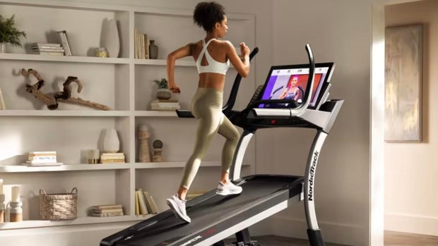 NordicTrack Commercial X32i