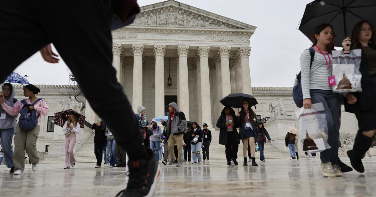 Supreme Court issues administrative stay of abortion pill ruling